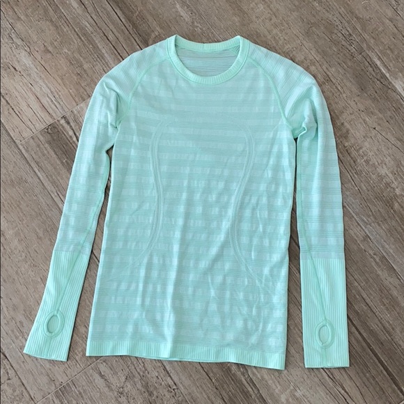 Lululemon Top - Picture 3 of 8